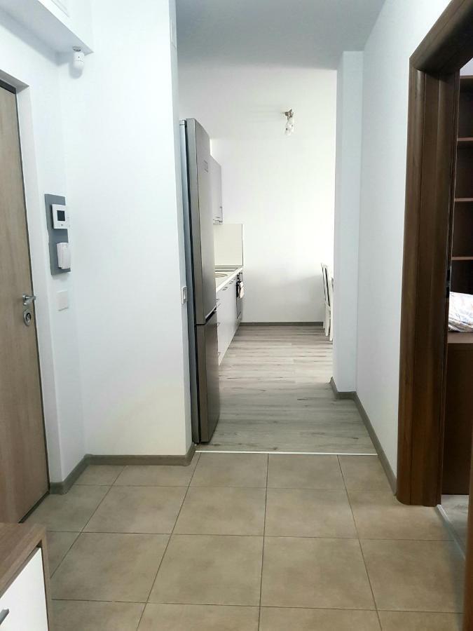 Happyhome Central Deluxe Apartments Орадеа Екстериор снимка